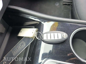 2024 Nissan Altima SV – miniatura 8