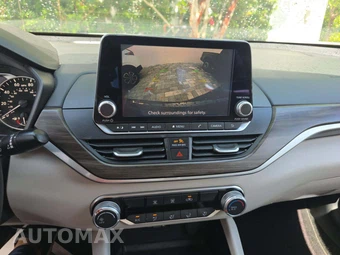 2024 Nissan Altima SV – miniatura 10