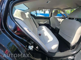 2024 Nissan Altima SV – miniatura 16