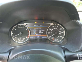 2024 Nissan Altima SV – miniatura 9