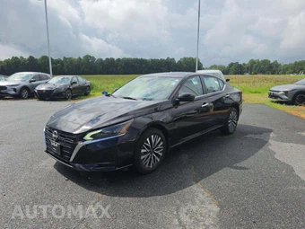 2024 Nissan Altima SV