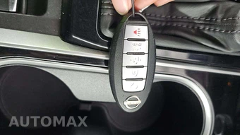 2024 Nissan Altima SV - miniatura 24