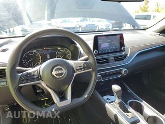 2024 Nissan Altima SV - miniatura 17