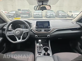 2024 Nissan Altima SV - miniatura 12