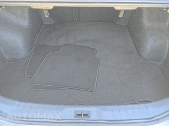 2024 Nissan Altima SV - miniatura 16