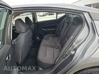 2024 Nissan Altima SV - miniatura 13