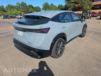 2024 Nissan Ariya EVOLVE+ e-4ORCE – miniatura 5