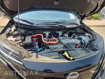 2024 Nissan Ariya EVOLVE+ e-4ORCE – miniatura 23