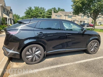 2024 Nissan Ariya EVOLVE+ e-4ORCE – miniatura 4