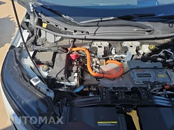 2024 Nissan Ariya PLATINUM+ e-4ORCE – miniatura 19