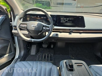 2024 Nissan Ariya PLATINUM+ e-4ORCE – miniatura 12