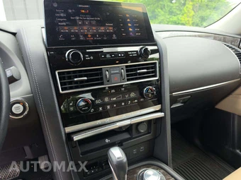 2024 Nissan Armada Platinum – miniatura 10