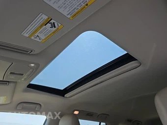 2024 Nissan Armada Platinum - miniatura 16