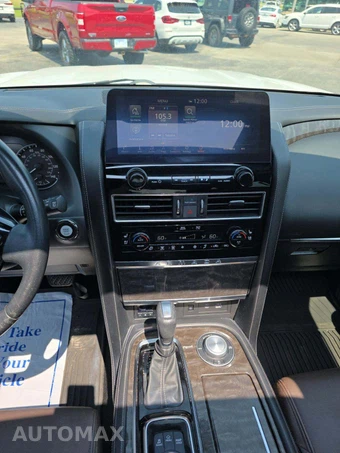 2024 Nissan Armada Platinum - miniatura 7