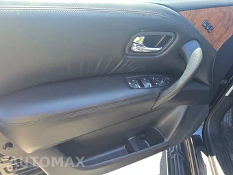 2024 Nissan Armada SL – miniatura 9