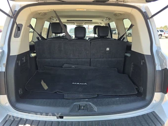 2024 Nissan Armada SL - miniatura 17
