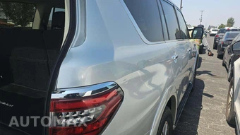 2024 Nissan Armada SL – miniatura 13