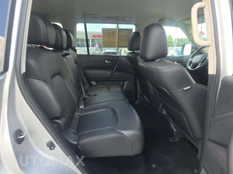 2024 Nissan Armada SV – miniatura 14