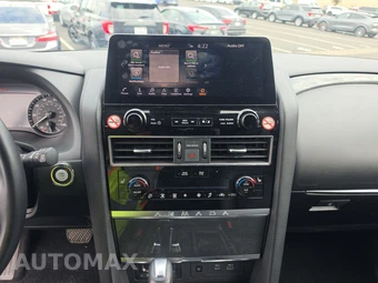 2024 Nissan Armada SV – miniatura 11