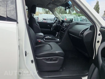 2024 Nissan Armada SV – miniatura 8