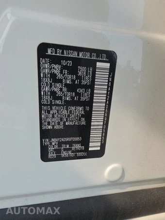 2024 Nissan Armada SV - miniatura 15
