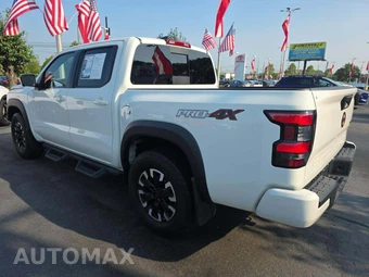 2024 Nissan Frontier PRO-4X Crew Cab Medium Bed – miniatura 2