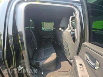 2024 Nissan Frontier PRO-4X Crew Cab Medium Bed – miniatura 16