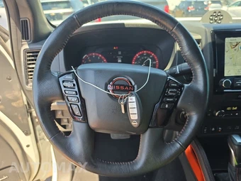 2024 Nissan Frontier PRO-4X Crew Cab Medium Bed – miniatura 10