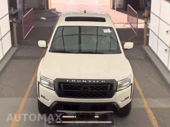 2024 Nissan Frontier PRO-4X Crew Cab Medium Bed – miniatura 2