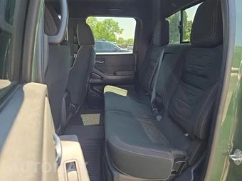 2024 Nissan Frontier PRO-4X Crew Cab Medium Bed - miniatura 14