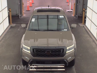 2024 Nissan Frontier PRO-4X Crew Cab Medium Bed – miniatura 2
