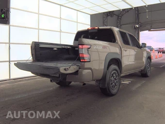 2024 Nissan Frontier PRO-4X Crew Cab Medium Bed – miniatura 4