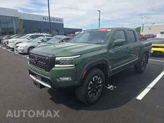 2024 Nissan Frontier PRO-4X Crew Cab Medium Bed