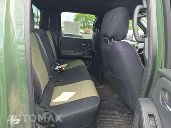 2024 Nissan Frontier PRO-4X Crew Cab Medium Bed – miniatura 16