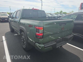 2024 Nissan Frontier PRO-4X Crew Cab Medium Bed – miniatura 2