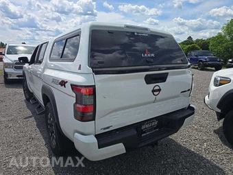 2024 Nissan Frontier PRO-4X Crew Cab Medium Bed – miniatura 2