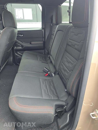 2024 Nissan Frontier PRO-X Crew Cab Short Bed - miniatura 13
