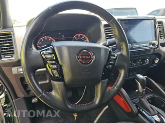 2024 Nissan Frontier PRO-X Crew Cab Short Bed – miniatura 10