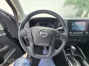 2024 Nissan Frontier S Crew Cab Short Bed – miniatura 10