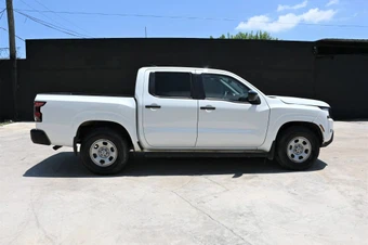 2024 Nissan Frontier S Crew Cab Short Bed - miniatura 6