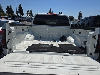 2024 Nissan Frontier S Crew Cab Short Bed - miniatura 16