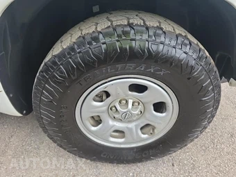 2024 Nissan Frontier S Extended Cab Long Bed – miniatura 9