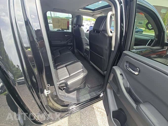 2024 Nissan Frontier SL Crew Cab Medium Bed – miniatura 16