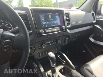 2024 Nissan Frontier SL Crew Cab Medium Bed - miniatura 10