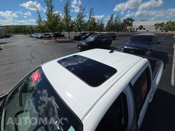 2024 Nissan Frontier SL Crew Cab Medium Bed - miniatura 12