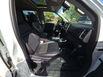 2024 Nissan Frontier SL Crew Cab Medium Bed - miniatura 18