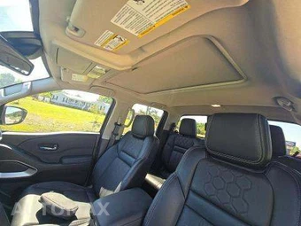 2024 Nissan Frontier SL Crew Cab Medium Bed – miniatura 12