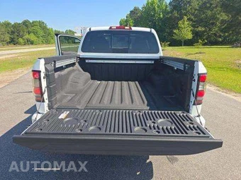 2024 Nissan Frontier SL Crew Cab Medium Bed – miniatura 15