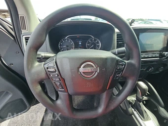 2024 Nissan Frontier SV Crew Cab Medium Bed - miniatura 10