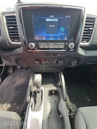 2024 Nissan Frontier SV Crew Cab Medium Bed - miniatura 11